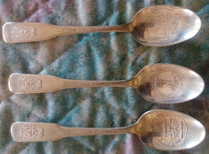 13 colonies spoon set international silver