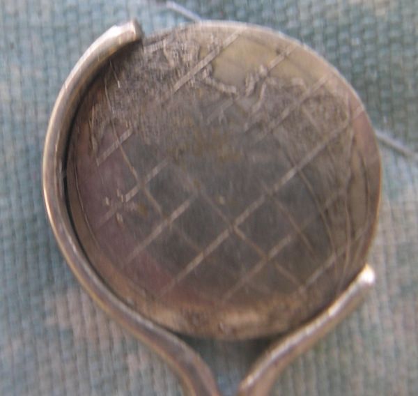 mechanical globe spoon